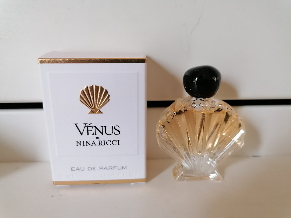 parfums beaute miniatures ricci nina venus