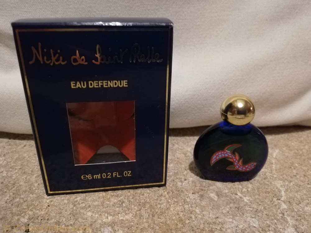 NIKI DE SAINT PHALLE EAU DEFENDUE parfums beaute miniatures niki de saint phalle eau defendue
