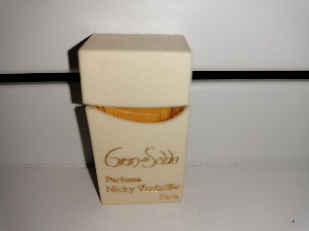 VERFAILLIE NICKY GRAINE DE SABLE parfums beaute miniatures verfaillie nicky graine de sable