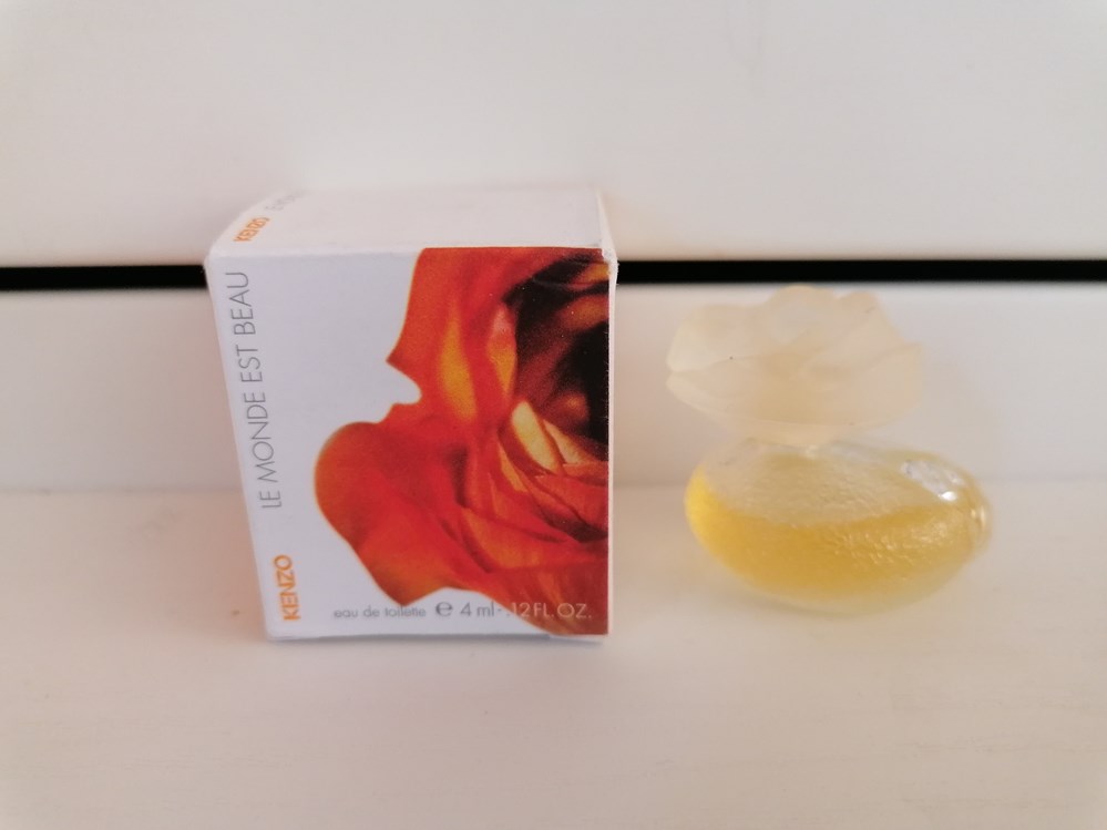 KENZO LE MONDE EST BEAU parfums beaute miniatures kenzo le monde est beau