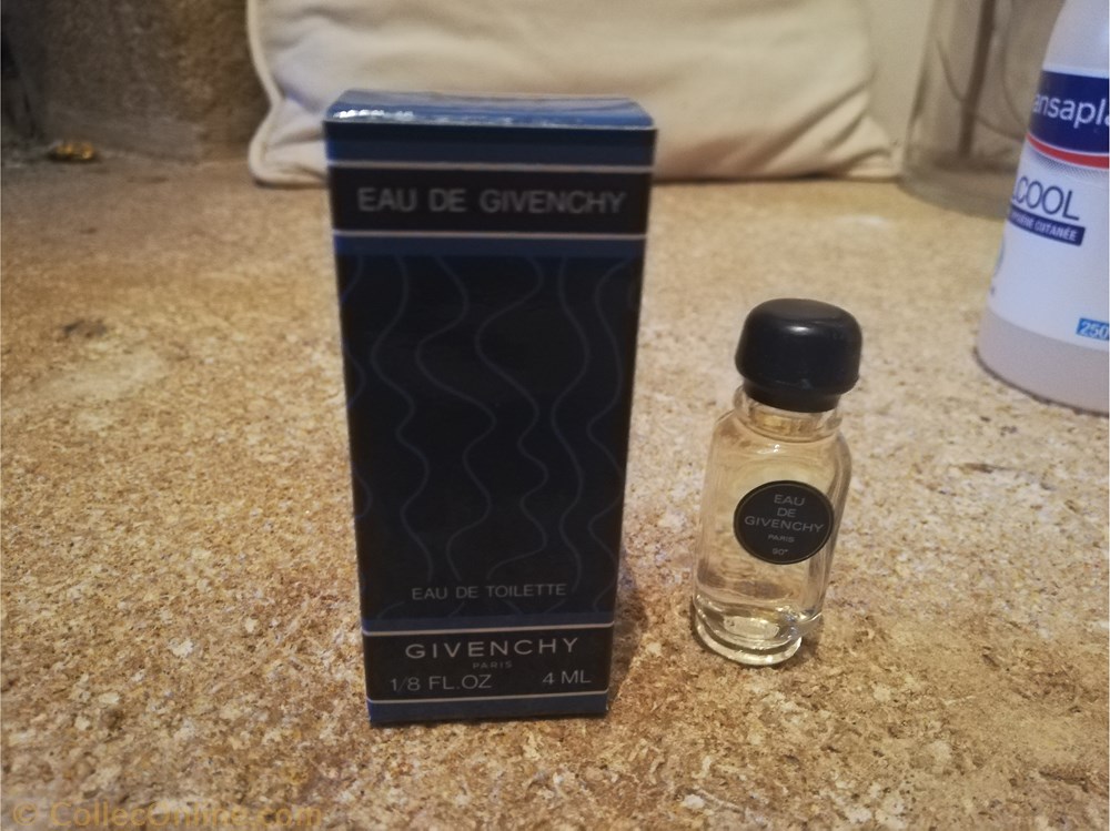 GIVENCHY EAU DE parfums beaute miniatures givenchy eau de