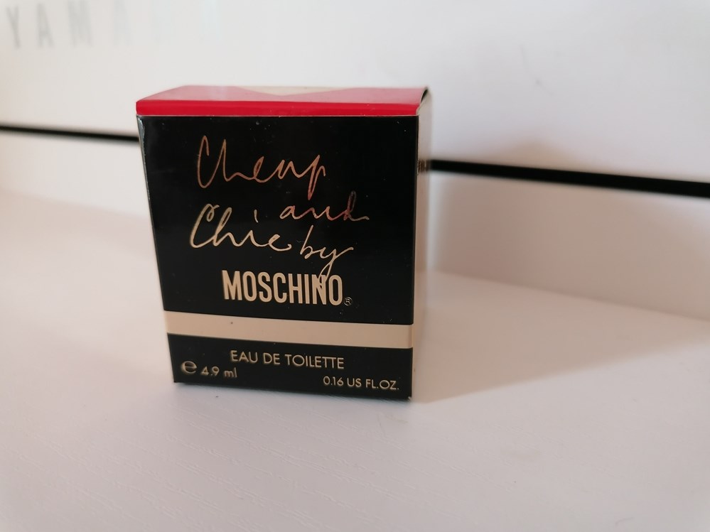 parfums beaute miniatures moschino cheap end chic