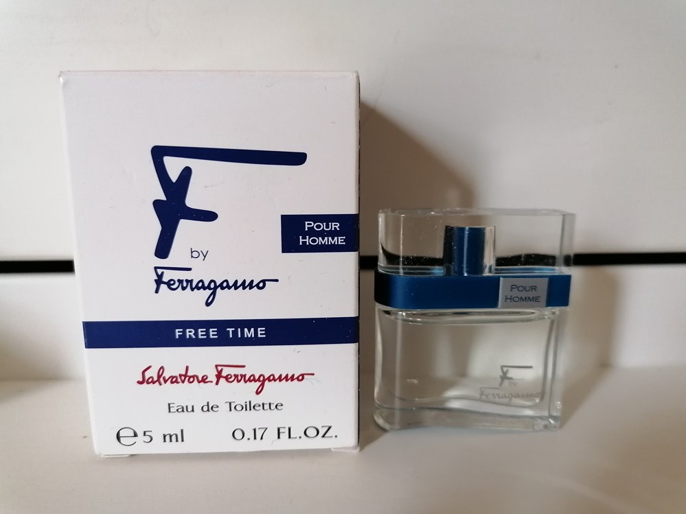 FERRAGAMO FREE TIME parfums beaute miniatures ferragamo free time