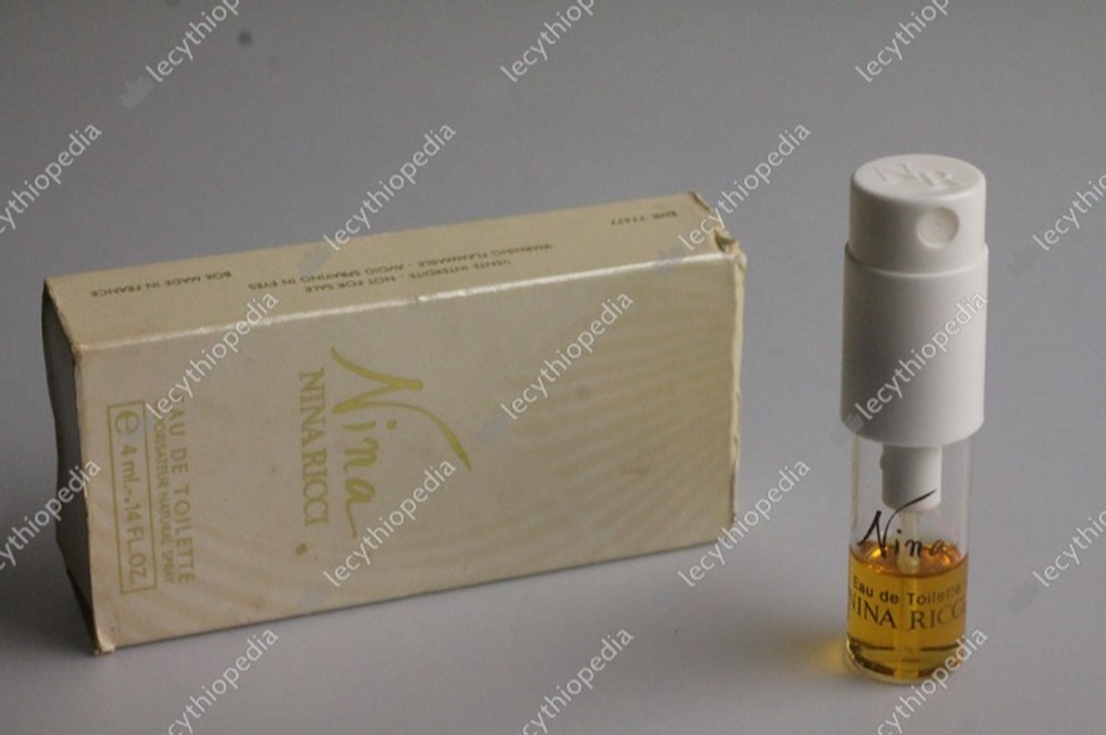 RICCI NINA parfums beaute miniatures ricci nina