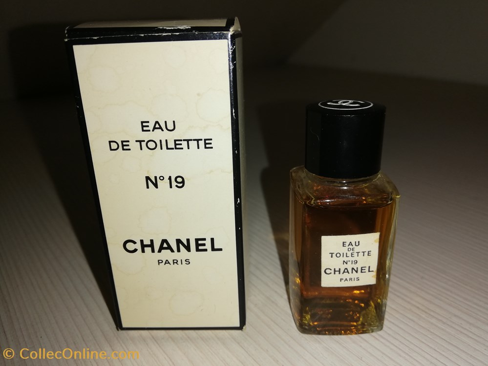 CHANEL N°19 parfums beaute miniatures chanel n 19