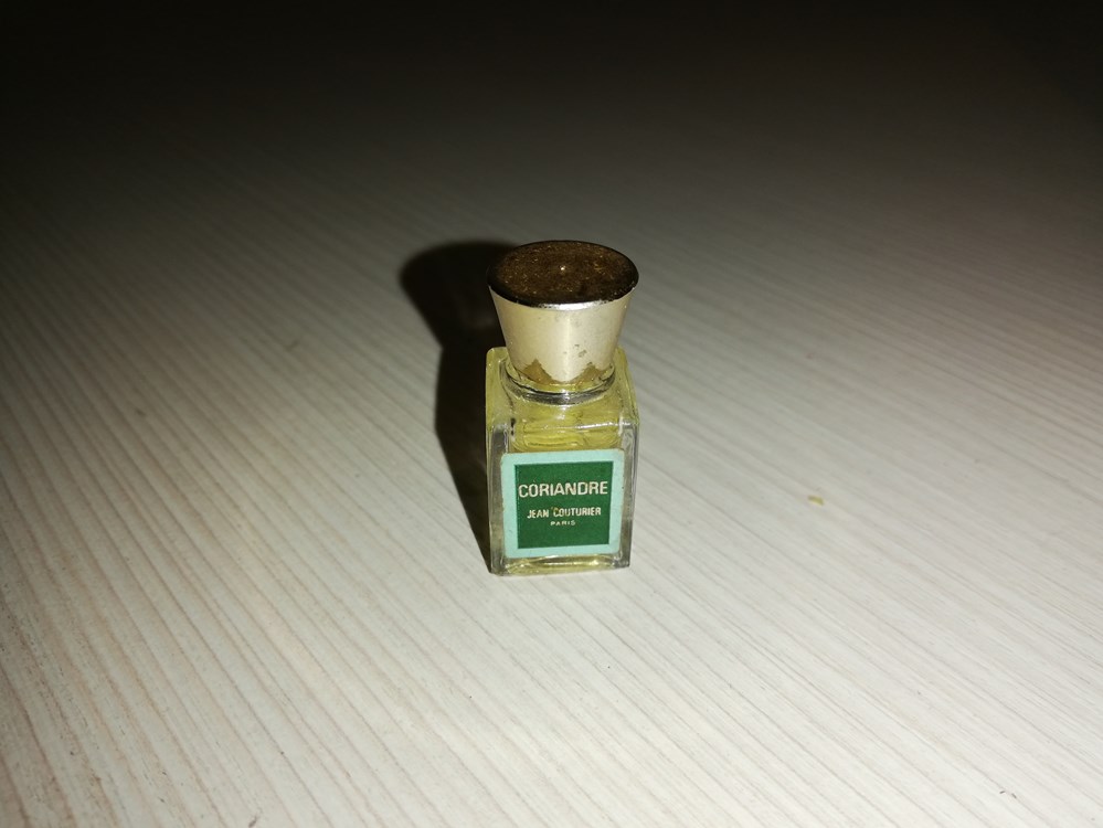 parfums beaute miniatures couturier jean coriandre