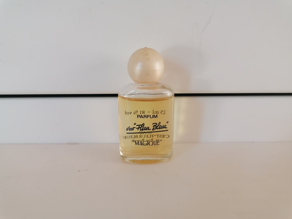 SCAD C4EST FLEUR BLEUE - MAGIQUE parfums beaute miniatures scad c4est fleur bleue magique