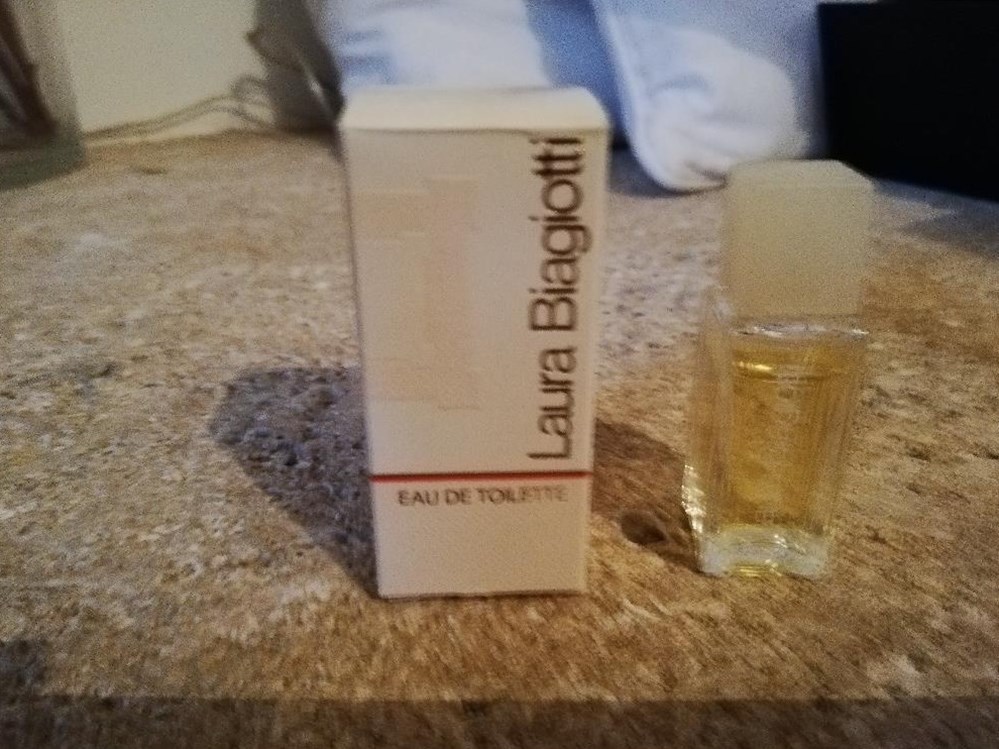 BIAGIOTTI LAURA LAURA BIAGIOTTI parfums beaute miniatures biagiotti laura laura biagiotti