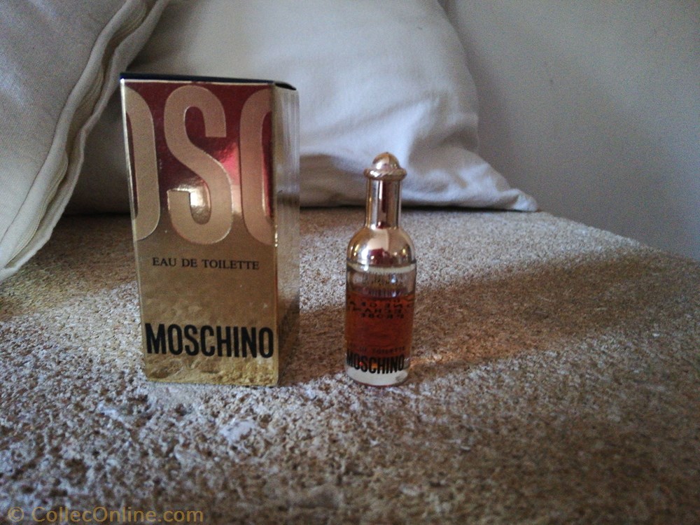 MOSCHINO POUR ELLE parfums beaute miniatures moschino pour elle