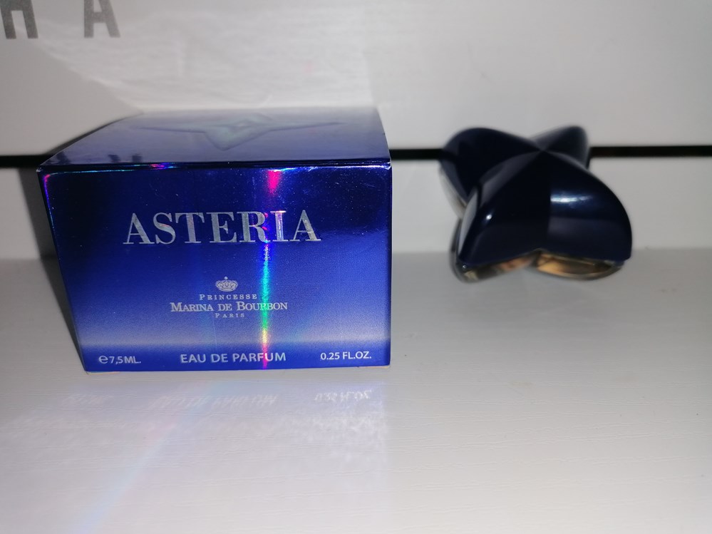 BOURBON MARINA DE ASTERIA parfums beaute miniatures bourbon marina de asteria
