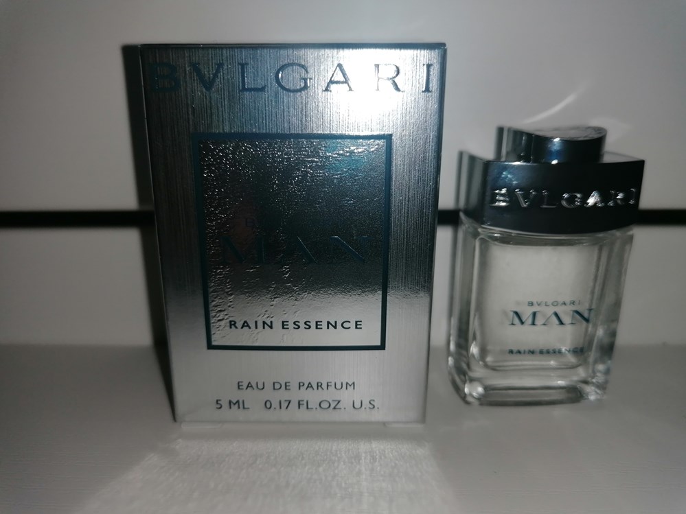 BULGARI MAN RAIN ESSENCE parfums beaute miniatures bulgari man rain essence