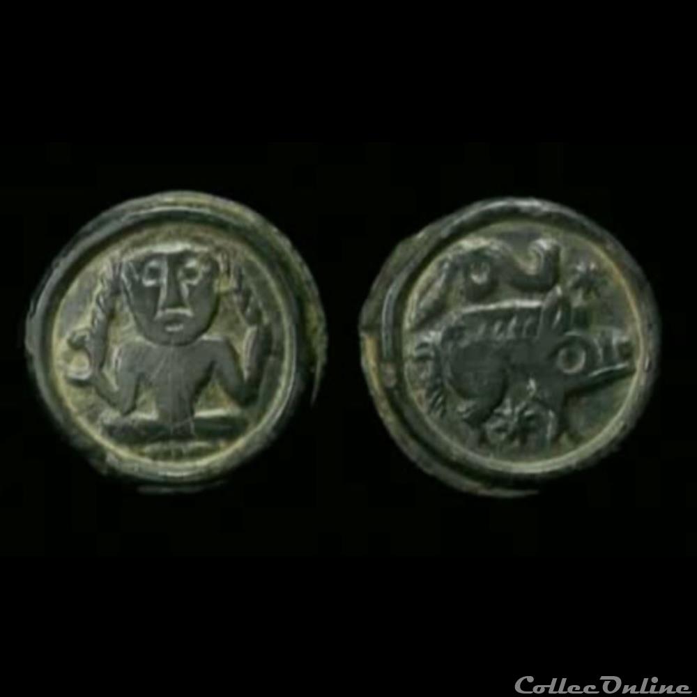 Potin au personnage assis, classe I - Rèmes - DT.220 monnaies antiques av jc ap celtes potin au personnage assis classe i remes dt 220