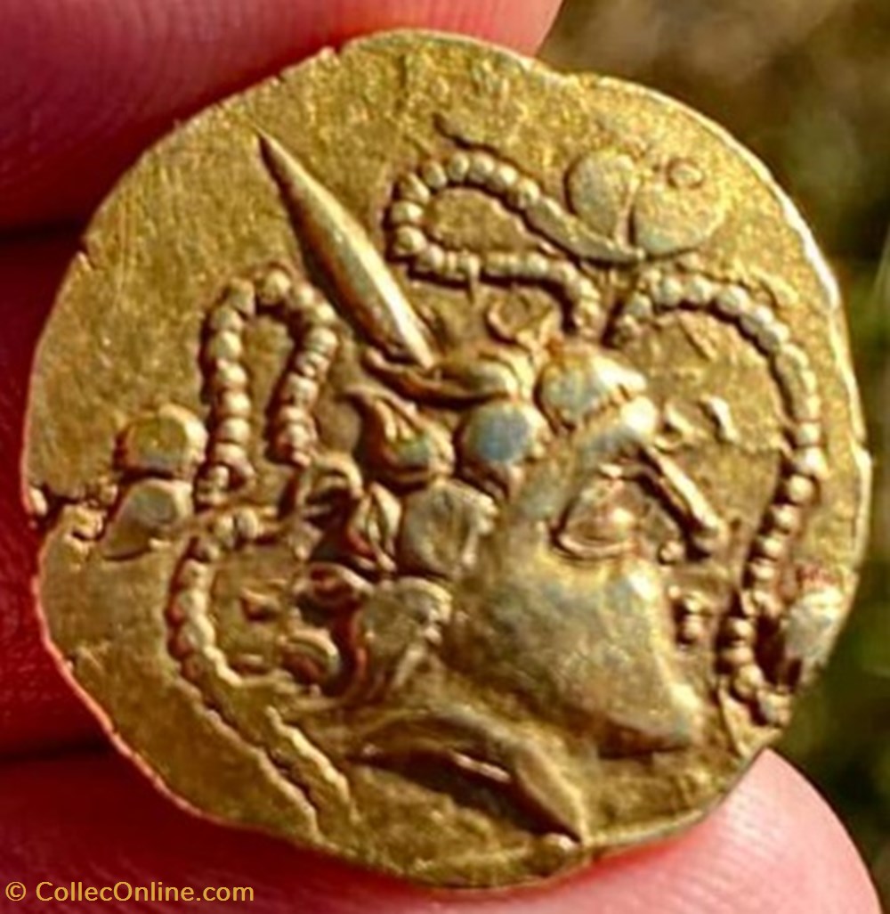 Statère d'or au bâton, exemplaire DT.2183 monnaies antiques celtes statere or au baton exemplaire dt 2183