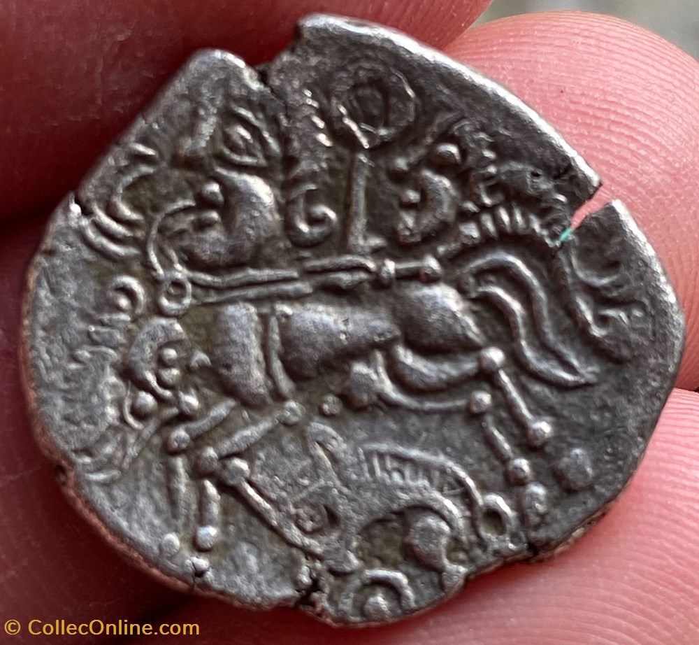 monnaies antiques celtes statere aux petites tetes coupees