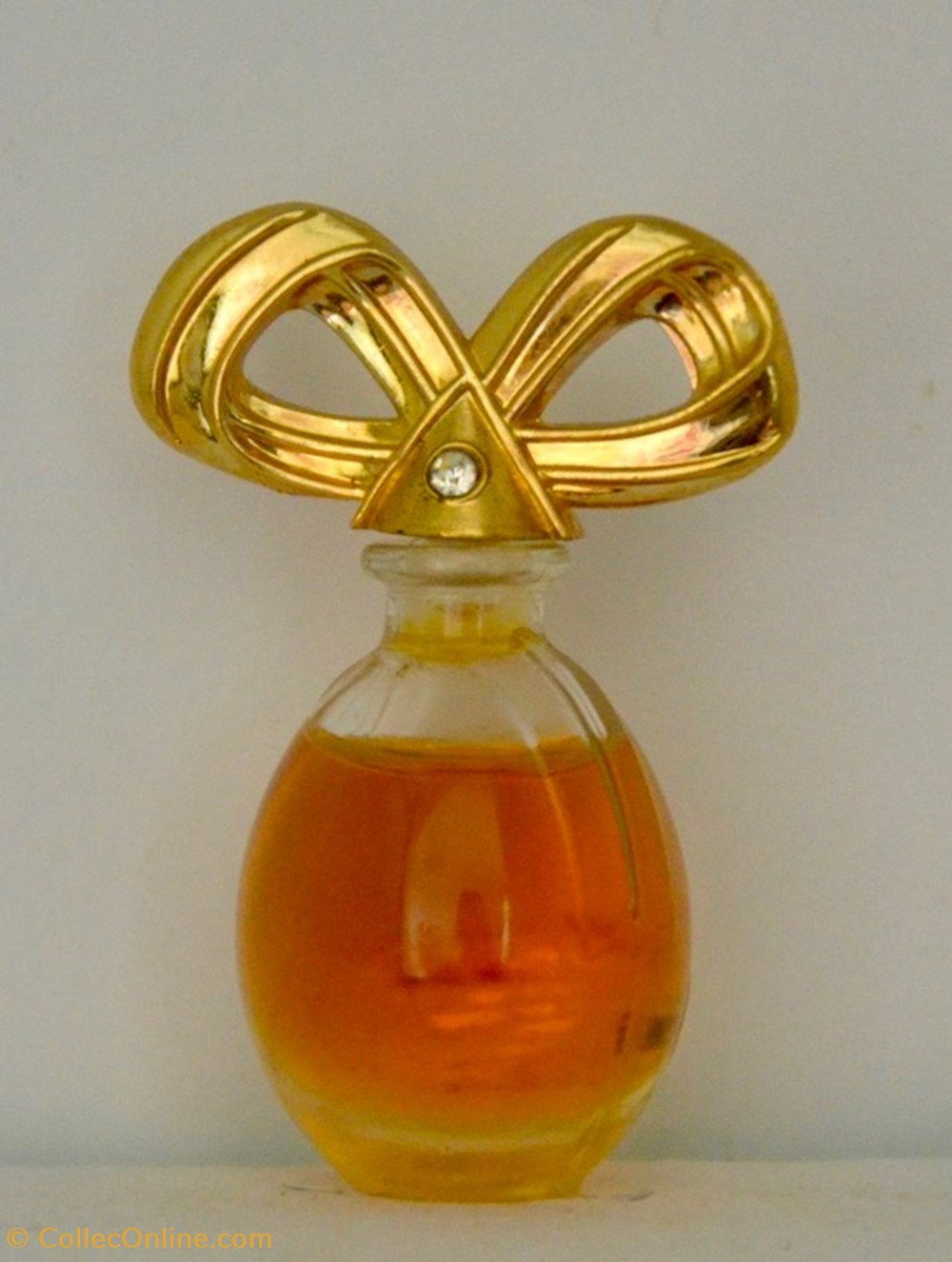 parfums beaute miniatures taylor elizabeth white diamonds