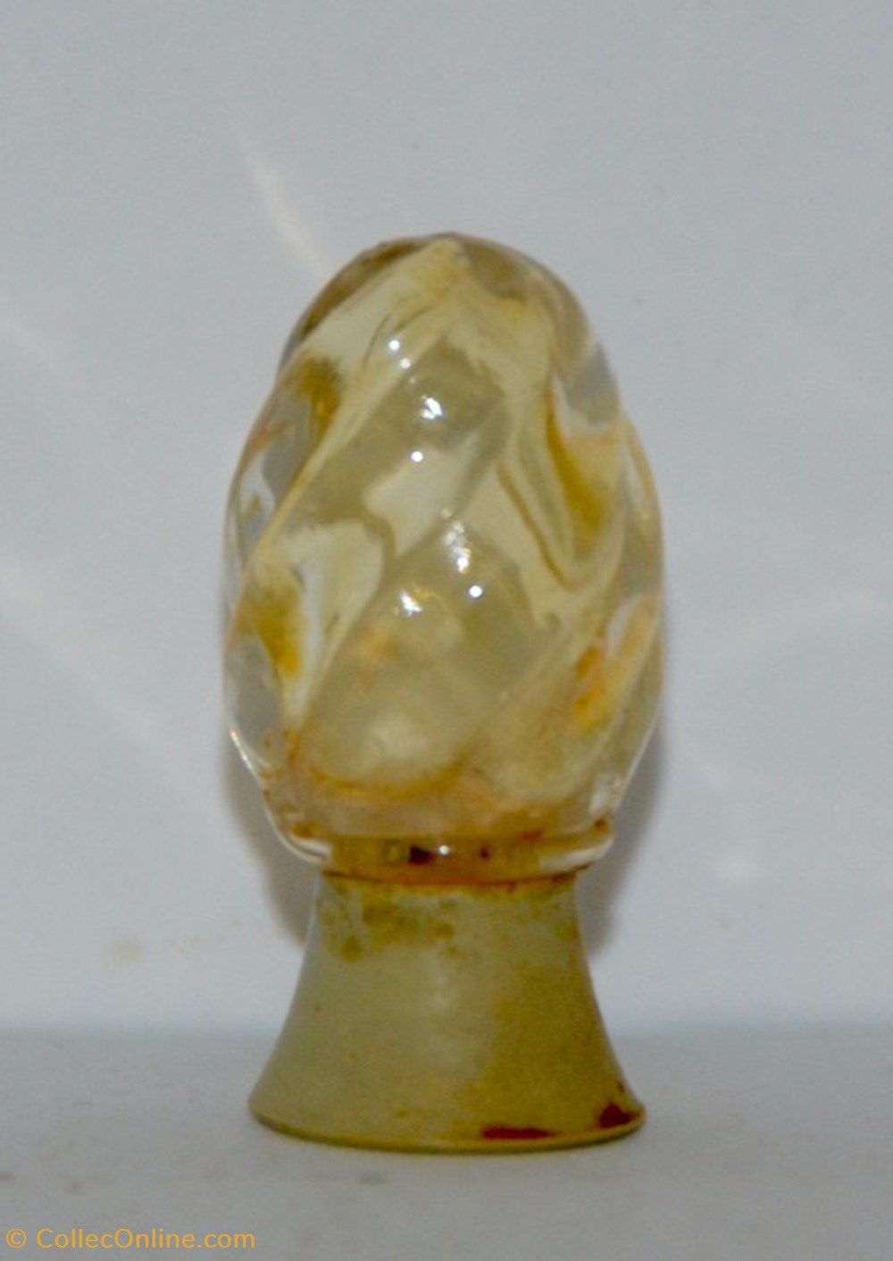 parfums beaute miniatures revillon louis victor detchema