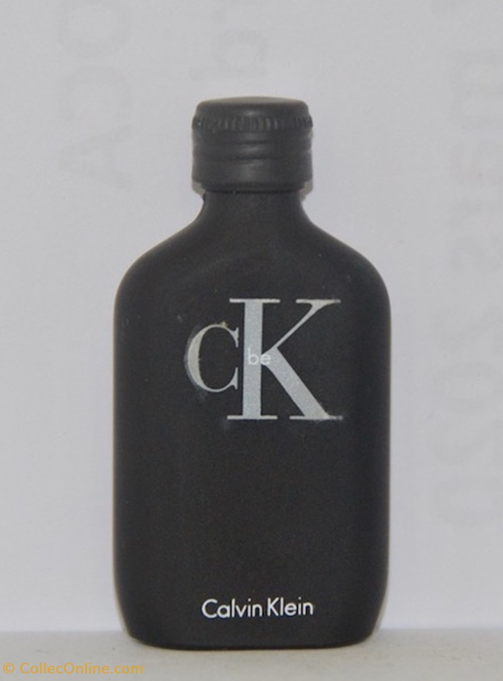 KLEIN Calvin - C K Be parfums beaute miniatures klein calvin c k be