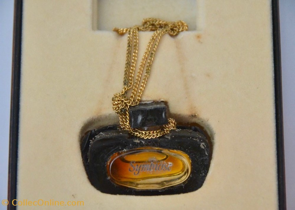 STENDHAL - Symbiose Pendentif parfums beaute miniatures stendhal symbiose pendentif