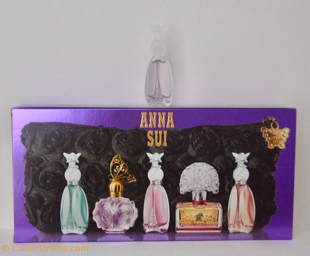 SUI Anna - Coffret miniatures Collection - Secret wish - Magic Romance parfums beaute sui anna coffret miniatures collection secret wish magic romance