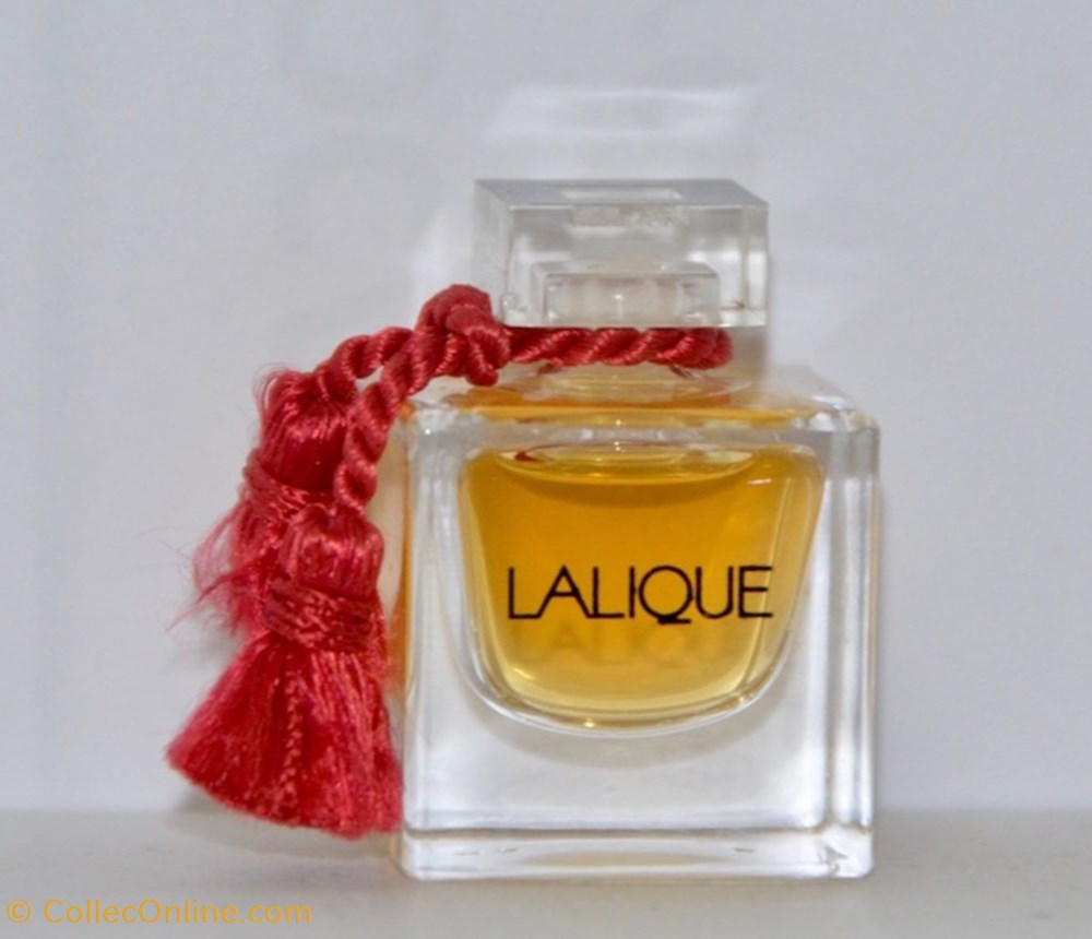 parfums beaute miniatures lalique rene coffret la collection le parfum lalique