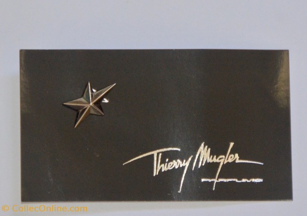 MUGLER Thierry - Pin's Étoile PM parfums beaute mugler thierry pin s etoile pm