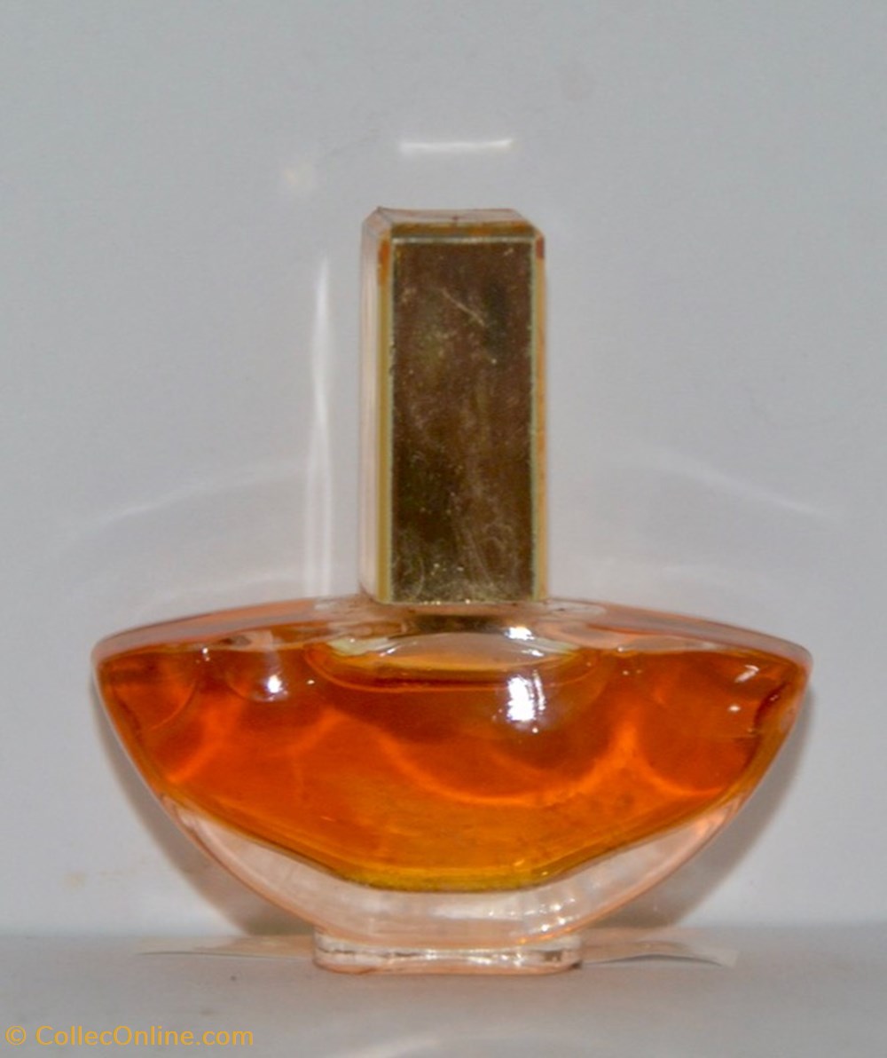 RENTA Oscar de la R - Ruffles parfums beaute miniatures renta oscar de la r ruffles