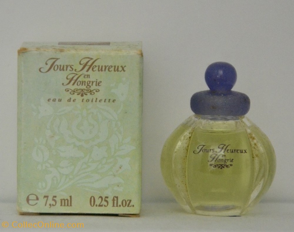 LE MONDE EN PARFUM - VITTORI Isabel - Jours Heureux en Hongrie parfums beaute miniatures le monde en parfum vittori isabel jours heureux en hongrie