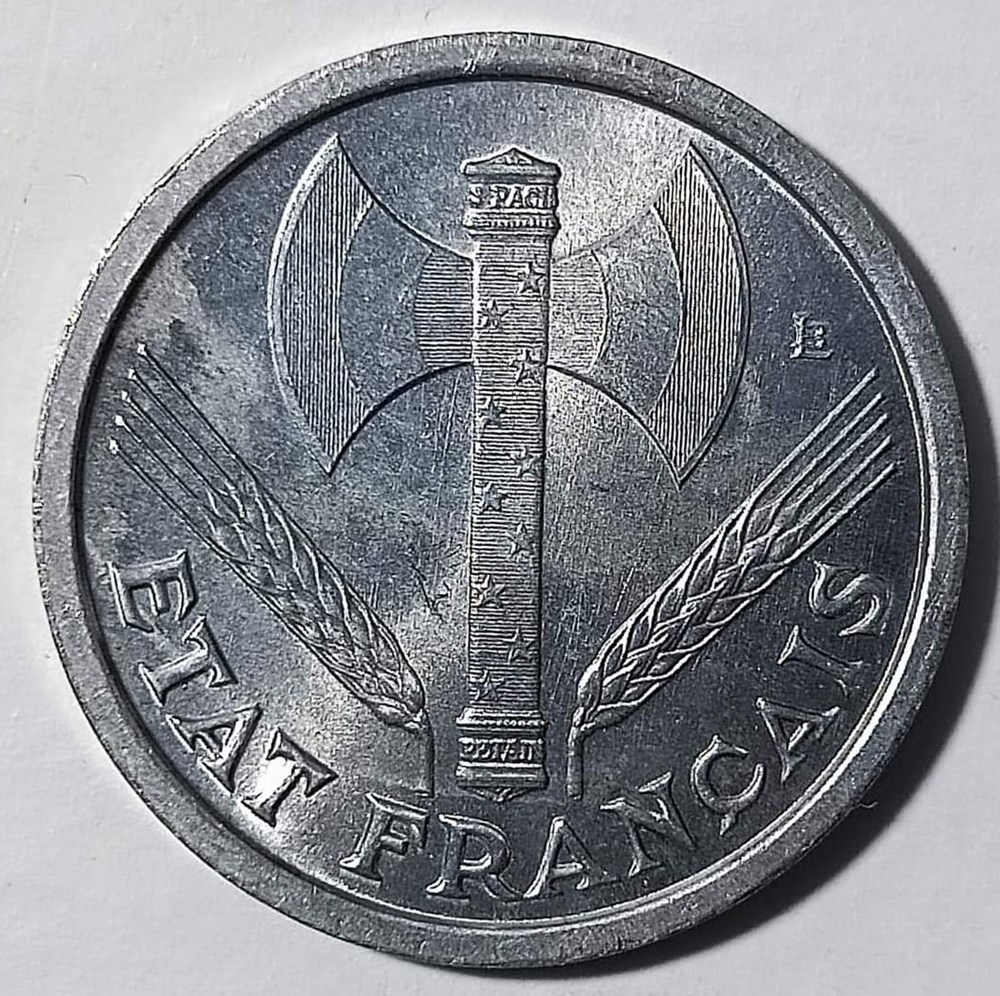 1 franc 1942 première frappe aux croix dans les globules monnaies monde france 1 franc 1942 premiere frappe aux croix dans les globules