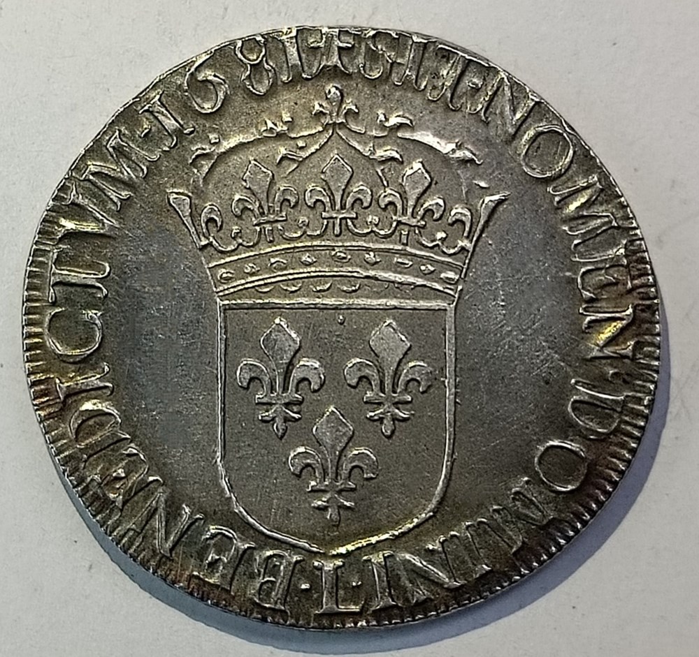 Écu 1681 L à la cravate AU58 monnaies europe medievale france royales ecu 1681 l a la cravate au58