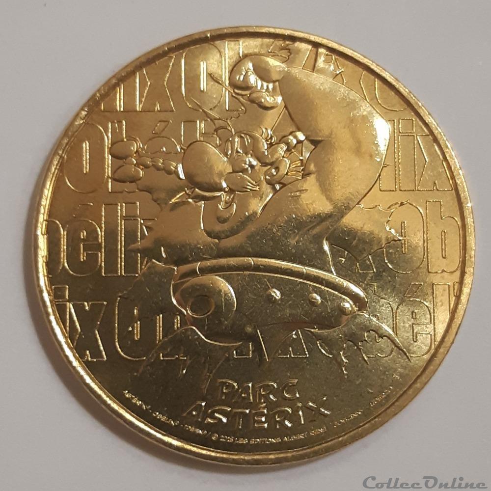 medaille parc asterix obelix 2018