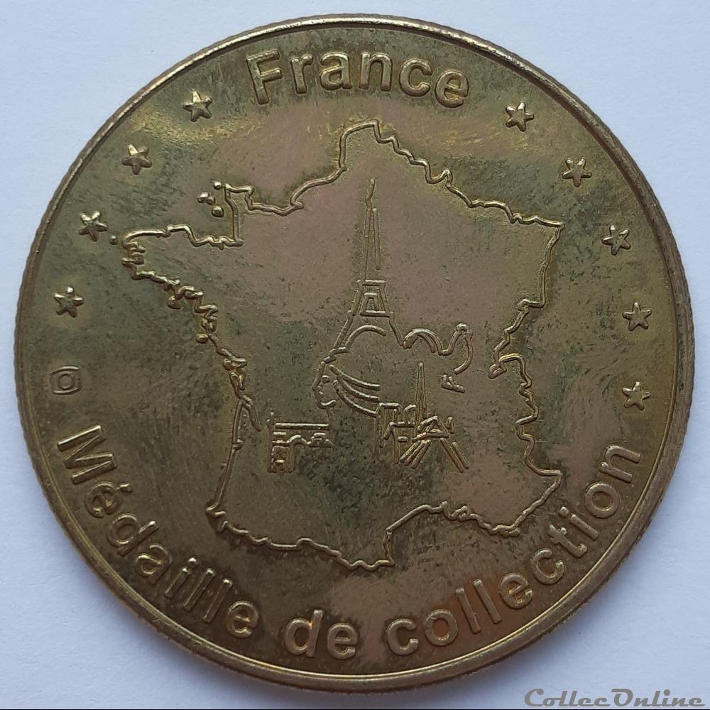 Etretat - L'Arche et l'Aiguille medaille etretat arche et aiguille