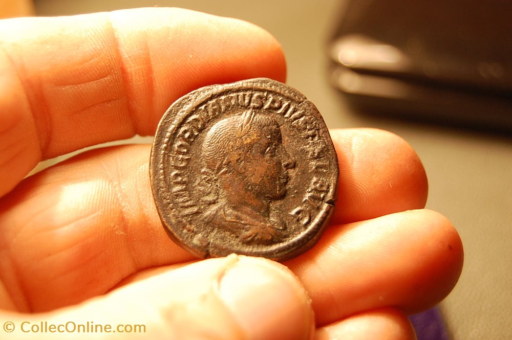 Sesterce Gordien Fortuna monnaies antiques romaines imperiales et republicaines sesterce gordien fortuna