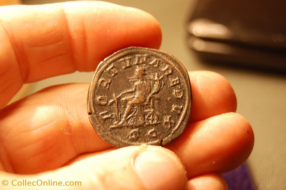 Sesterce Gordien Fortuna monnaies antiques romaines imperiales et republicaines sesterce gordien fortuna