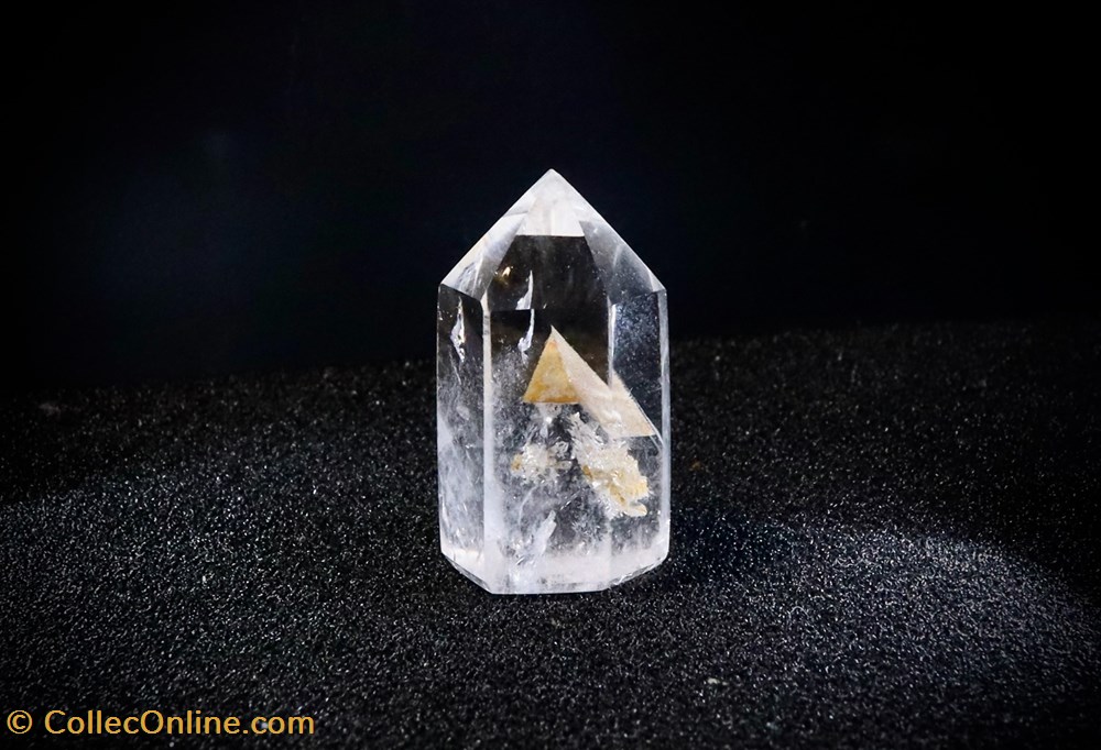Quartz fantôme mineraux meteorites quartz fantome