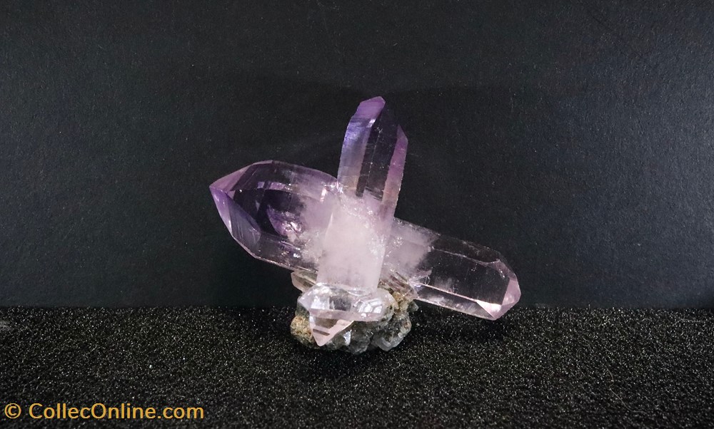 Améthyste sceptre (Mexique) mineraux meteorites quartz amethyste sceptre mexique