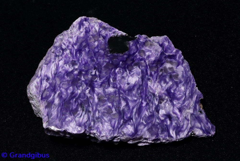 mineraux meteorites charoite irkoutsk russie