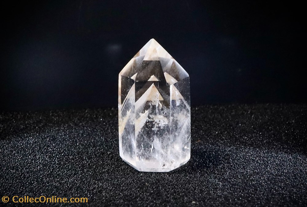 Quartz fantôme mineraux meteorites quartz fantome