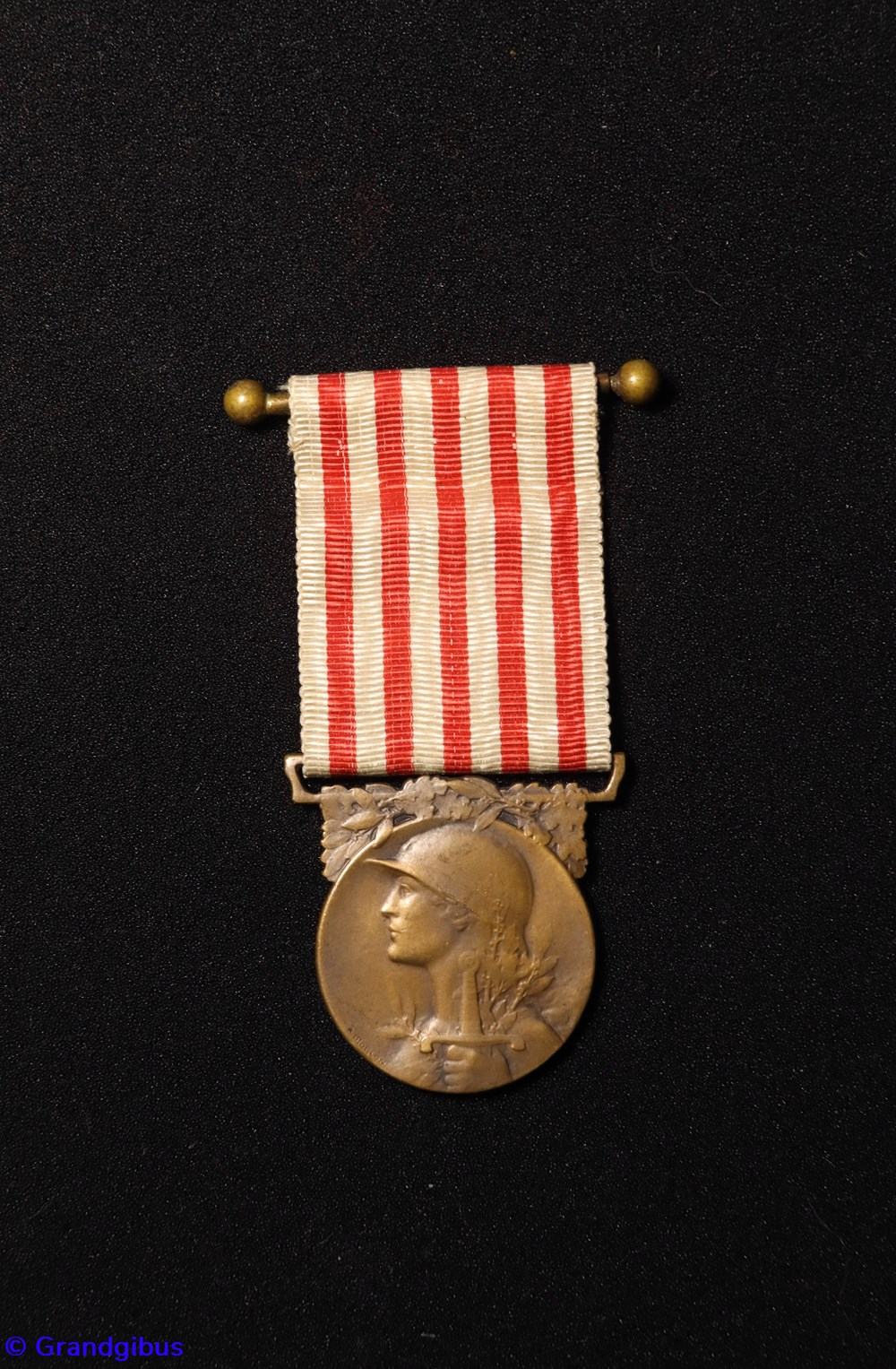Médaille commémorative de la Grande Guerre. militaria medailles insignes medaille commemorative de la grande guerre