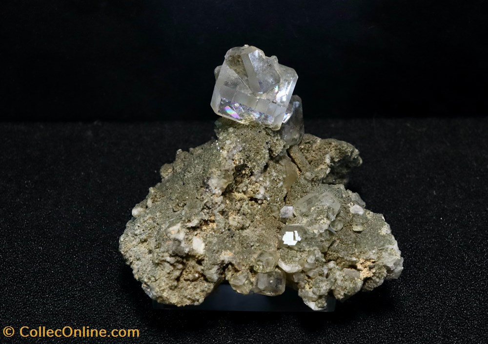 Fluorine (Dalnegorsk, Russie) 2 mineraux meteorites fluorine dalnegorsk russie