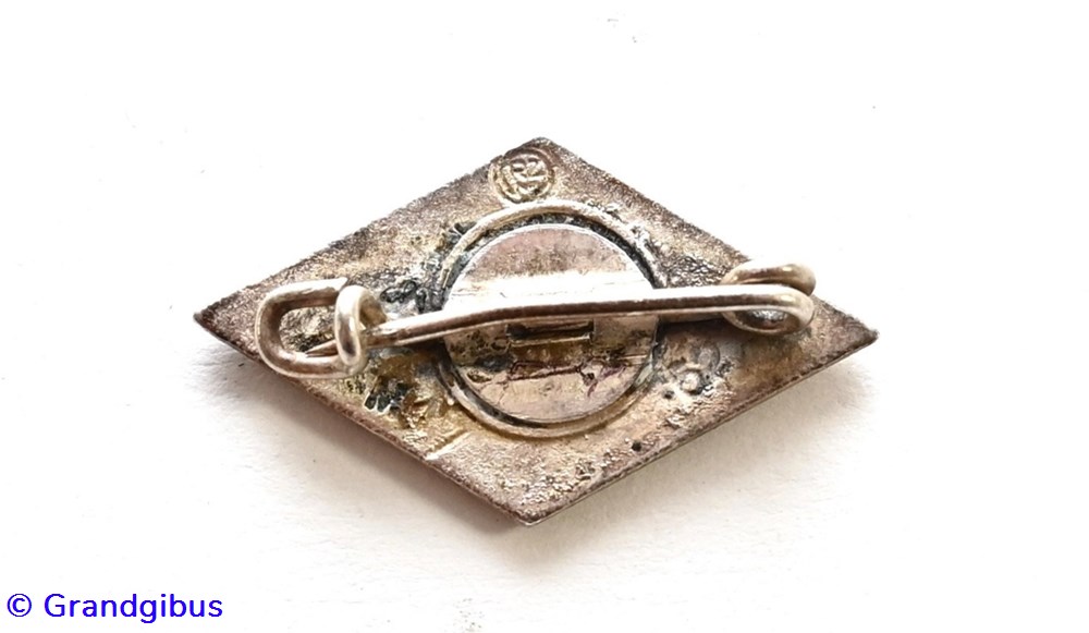 militaria medailles insignes insigne de membre de la jeunesse hitlerienne m 1 52 rzm