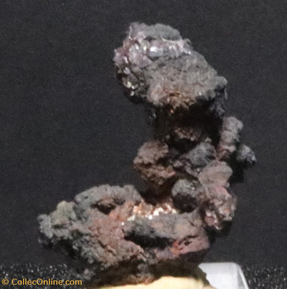 Cuivre natif (Kazakhstan) 2 mineraux meteorites cuivre natif kazakhstan