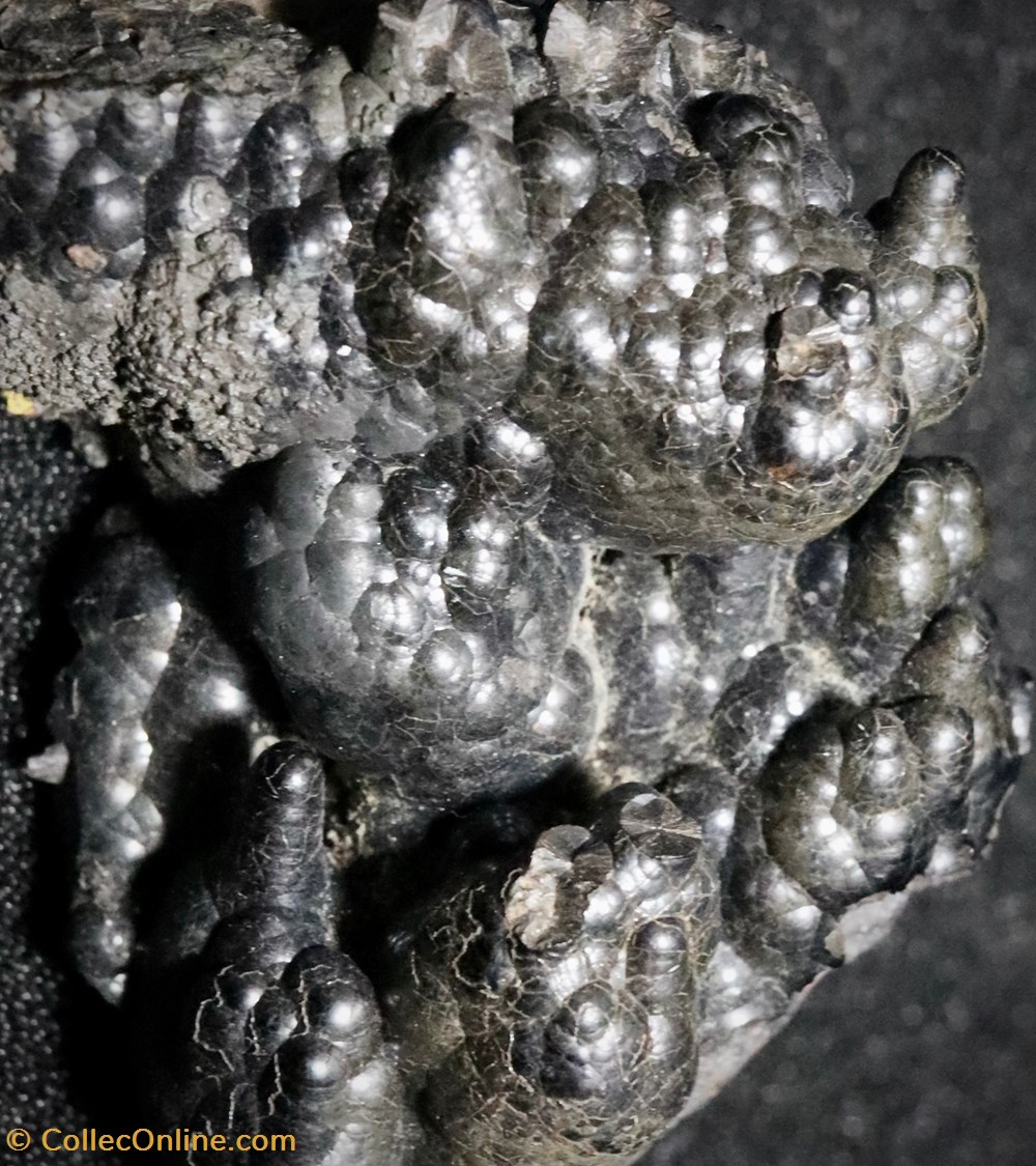 Romanèchite ou psilomélane (Pologne) mineraux meteorites romanechite ou psilomelane pologne
