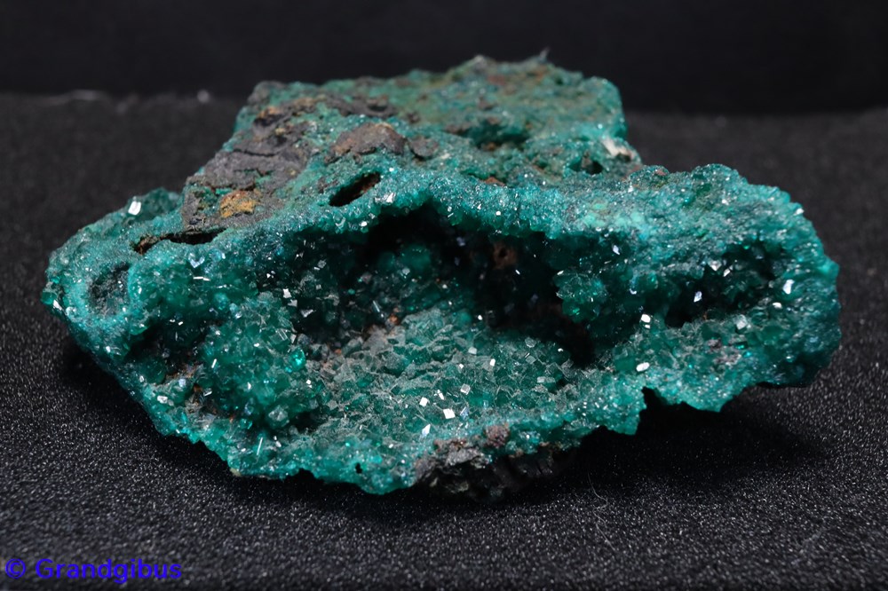 mineraux meteorites dioptase geode namibie