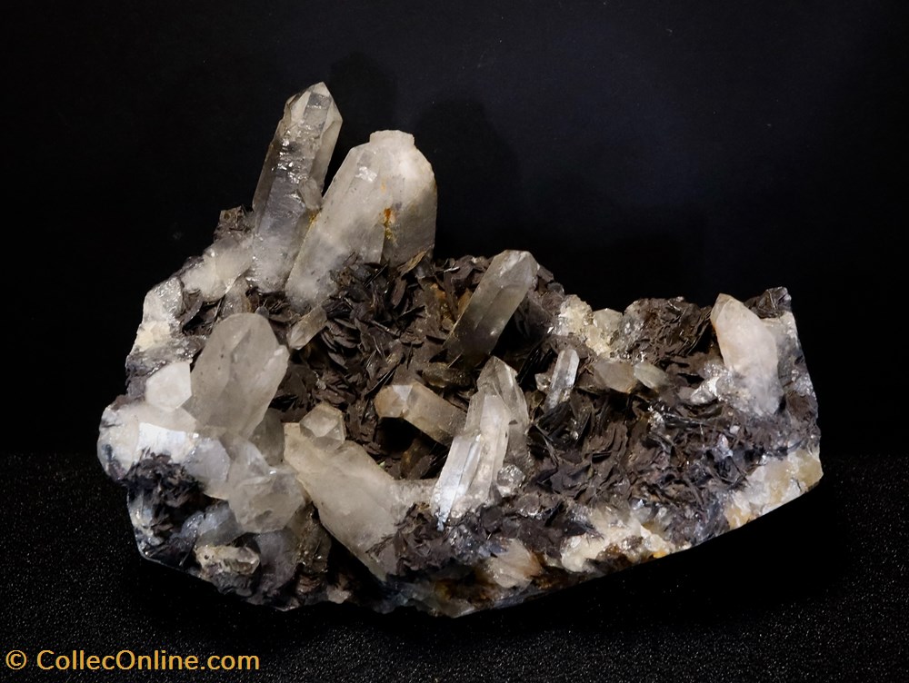 mineraux meteorites siderite quartz rose hematite