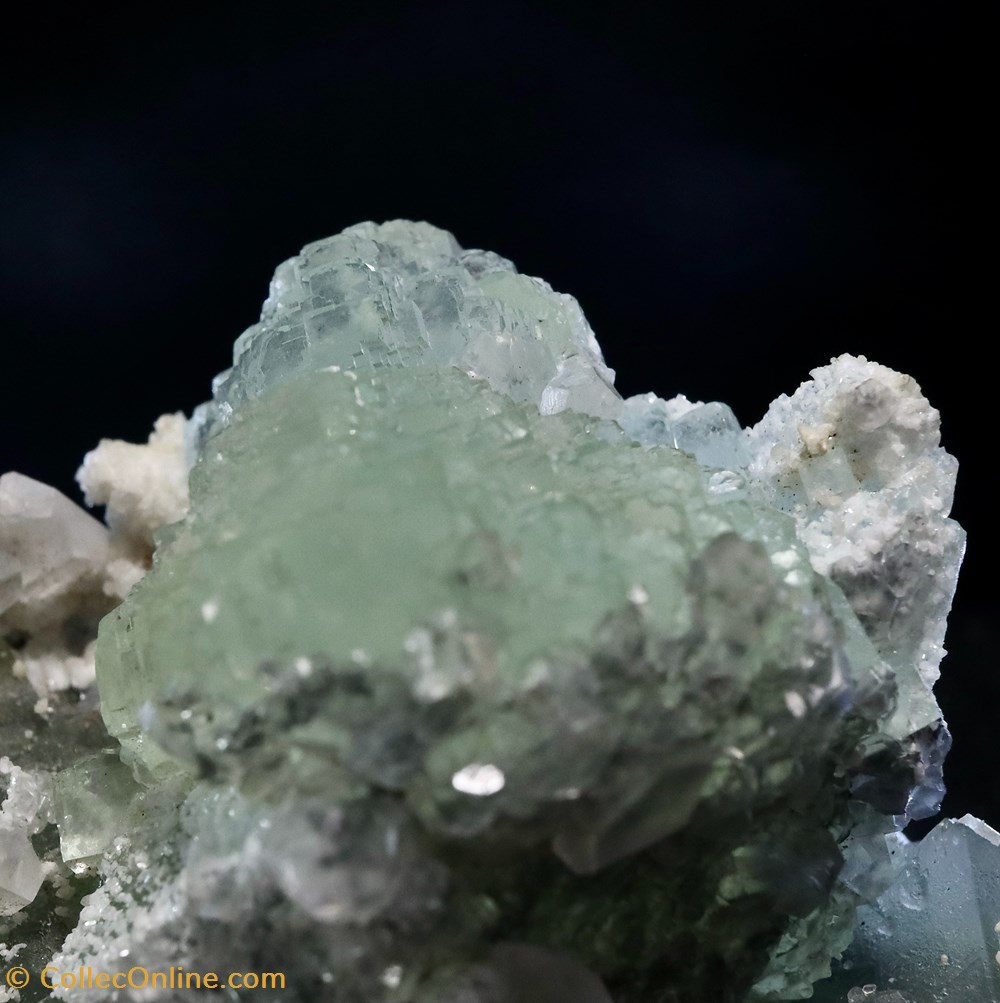 Fluorine (Dalnegorsk, Russie) mineraux meteorites fluorine dalnegorsk russie