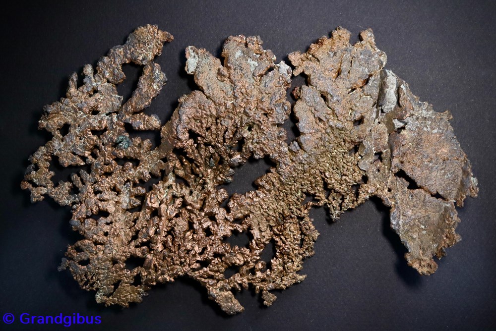 mineraux meteorites natif cuivre cristallise kazakhstan