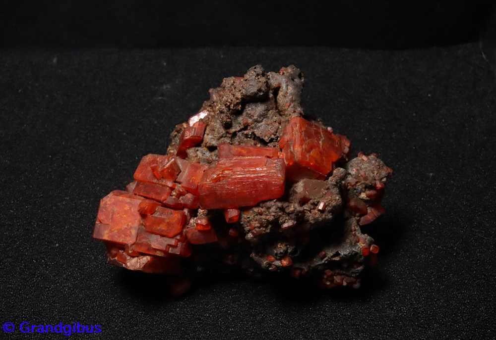mineraux meteorites lopezite pologne