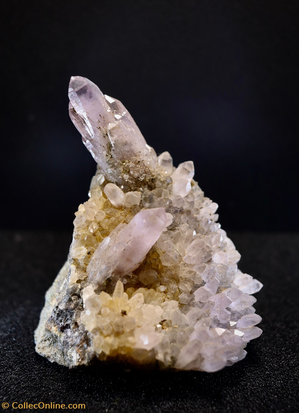 mineraux meteorites quartz amethyste russie