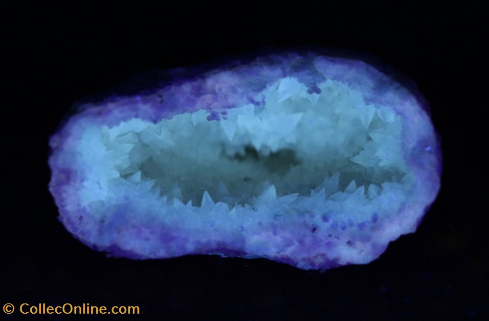Géode de calcite (Russie) 4 mineraux meteorites geode de calcite russie