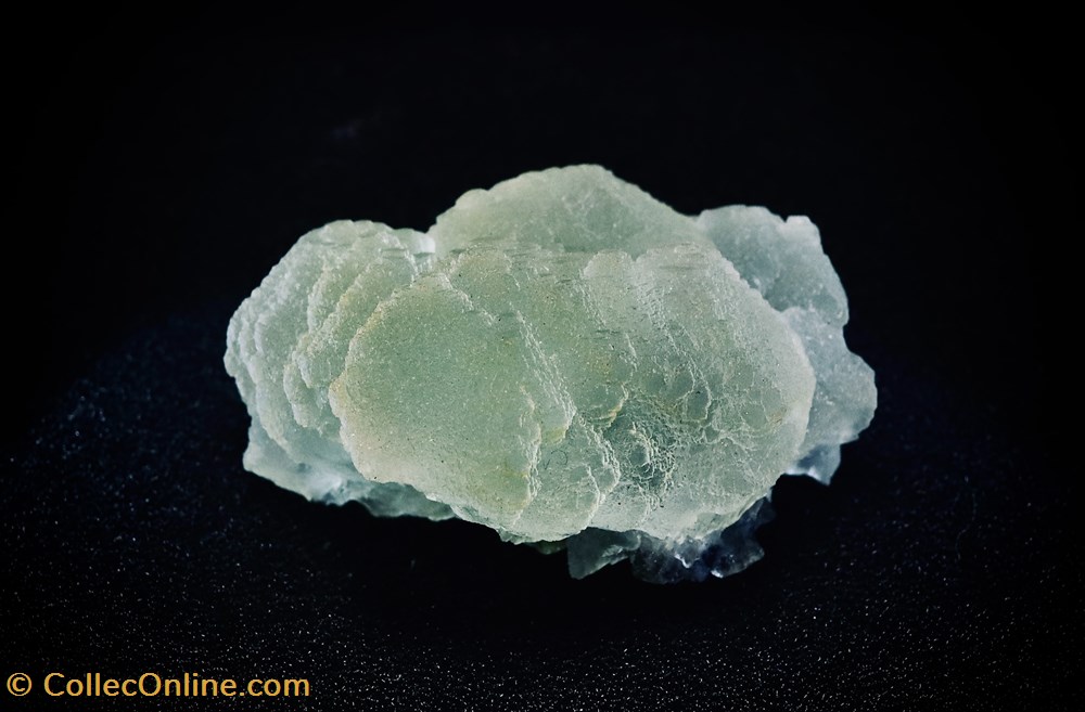 Fluorine "Valda" (Dalnegorsk, Russie) mineraux meteorites fluorine valda dalnegorsk russie